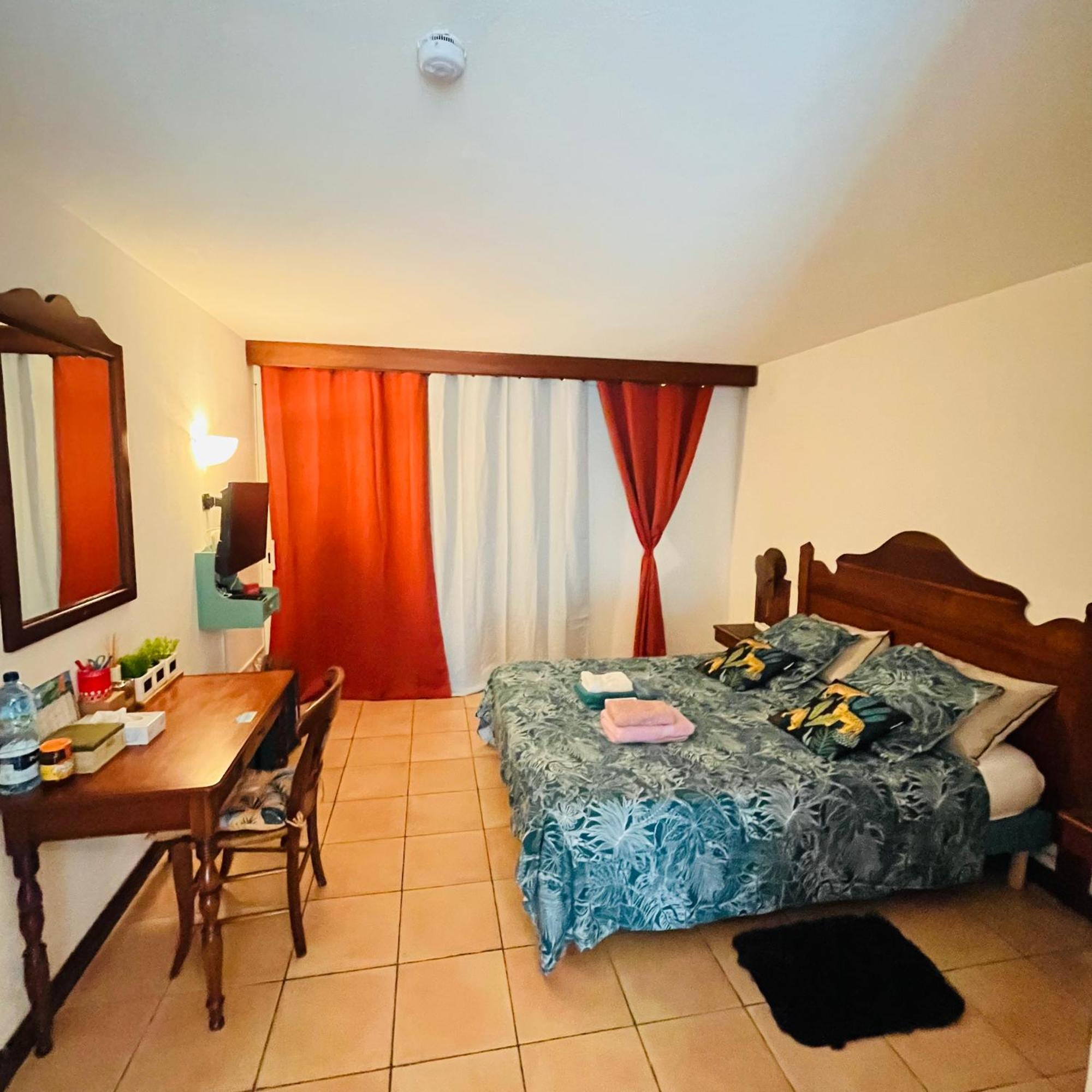 Studio La «Kaz' A Coco» Anse Caritan Sainte-Anne Exterior foto
